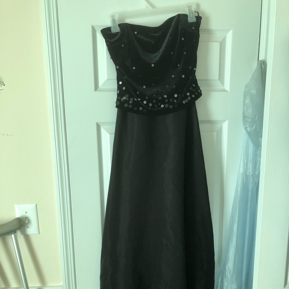 Prom gown